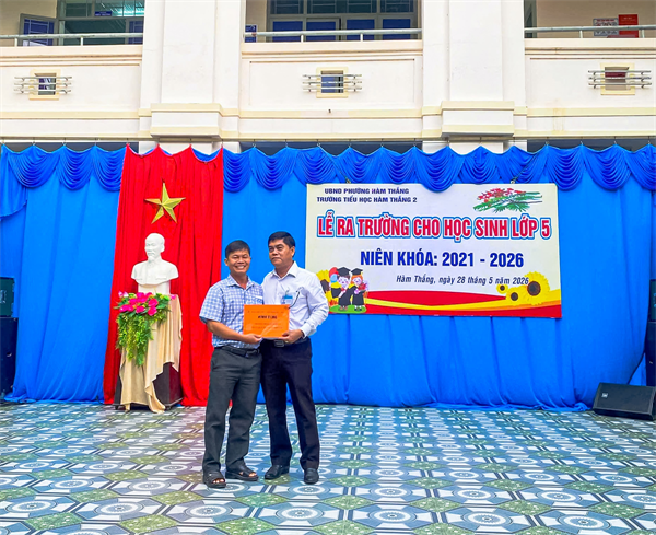 Hình ảnh tại trường13